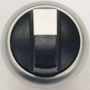216870